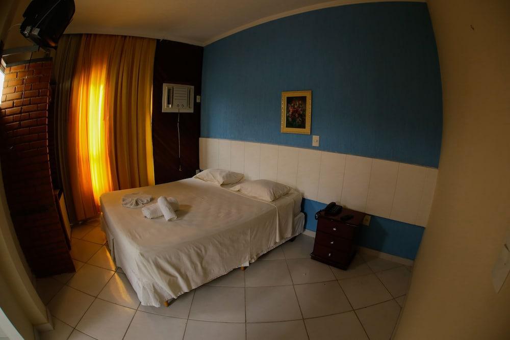 Acropolis Marina Hotel Ангра дос Рейс Екстериор снимка